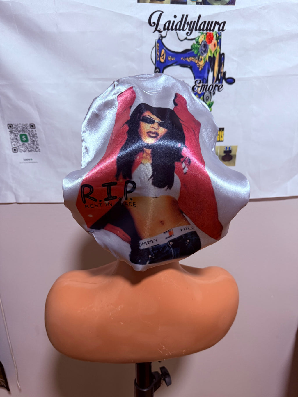 Aaliyah R.I.P sliver Hair bonnet.
